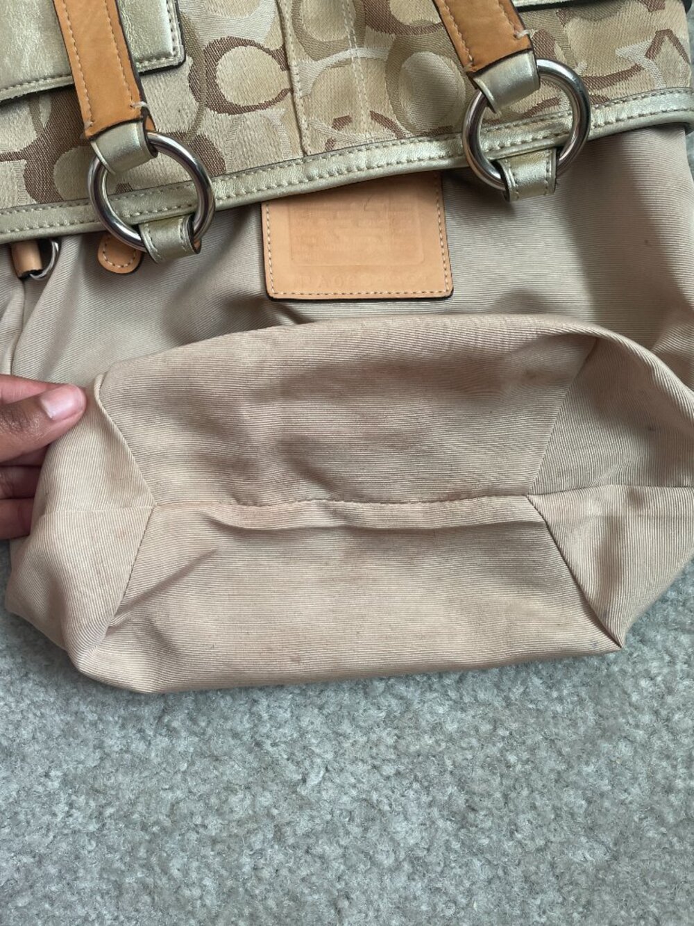 Vintage Coach Y2K Tan/Silver Optic Signature Canvas Tote Shoulder Bag 0498 💿 - Picture 12 of 16